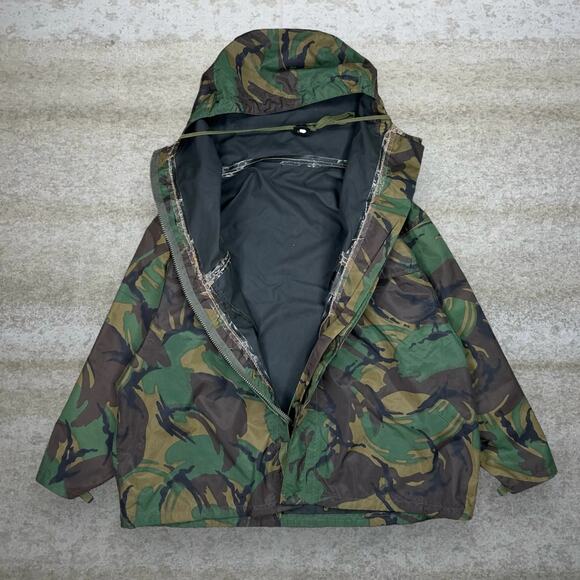 Vintage Military Camo Jacket Water Proof Hooded Woodland Full Zip 90s - Picture 2 of 4